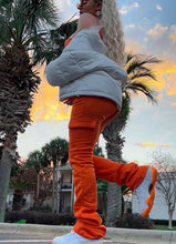 Load image into Gallery viewer, STACKED SWEATS WITH POCKETS - PICK YOUR COLOR