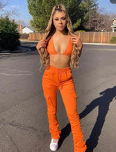 Load image into Gallery viewer, STACKED SWEATS WITH POCKETS - PICK YOUR COLOR