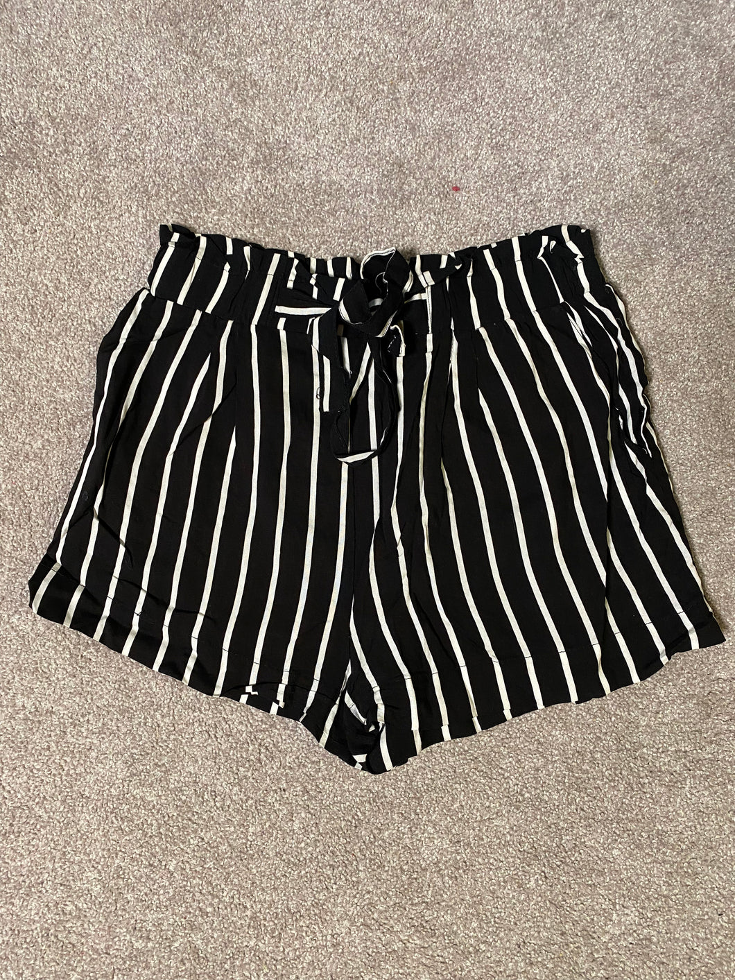 Shorts - Medium
