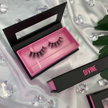 Load image into Gallery viewer, &quot;DIVINE&quot; MINK LASHES